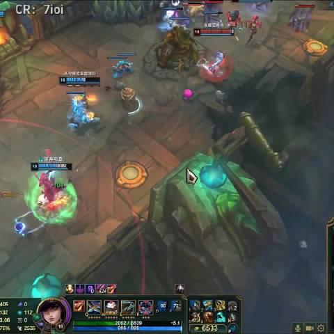 刷到海外朋友玩LOL卡成PPT的录屏，我才明白：国服游戏延迟，是游子们最扎心的乡愁